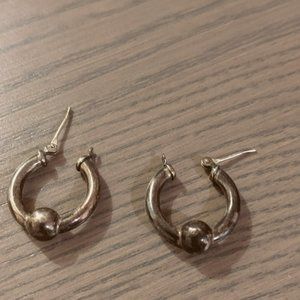 Sterling Silver Cape Cod Classic Single Ball Hoops